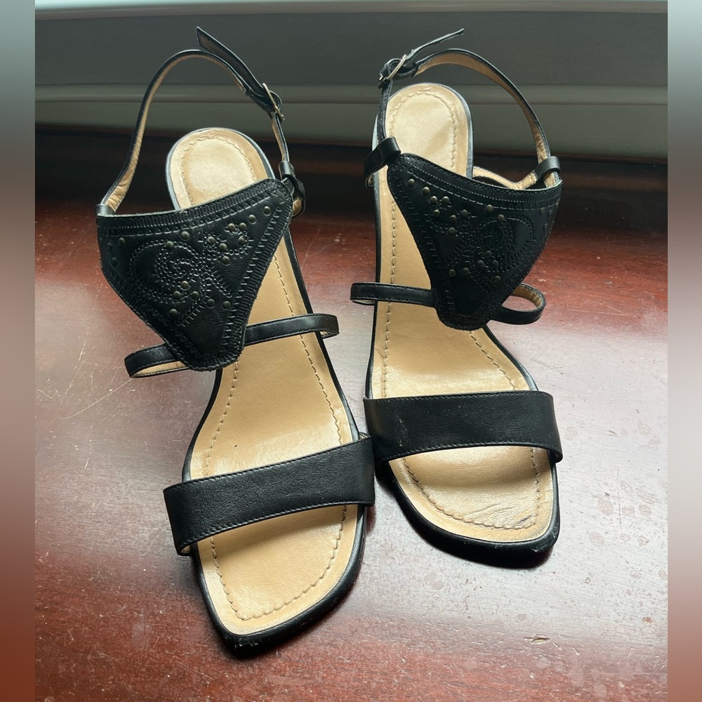 Size 9.5 Naturalizer Black Women's Sandals